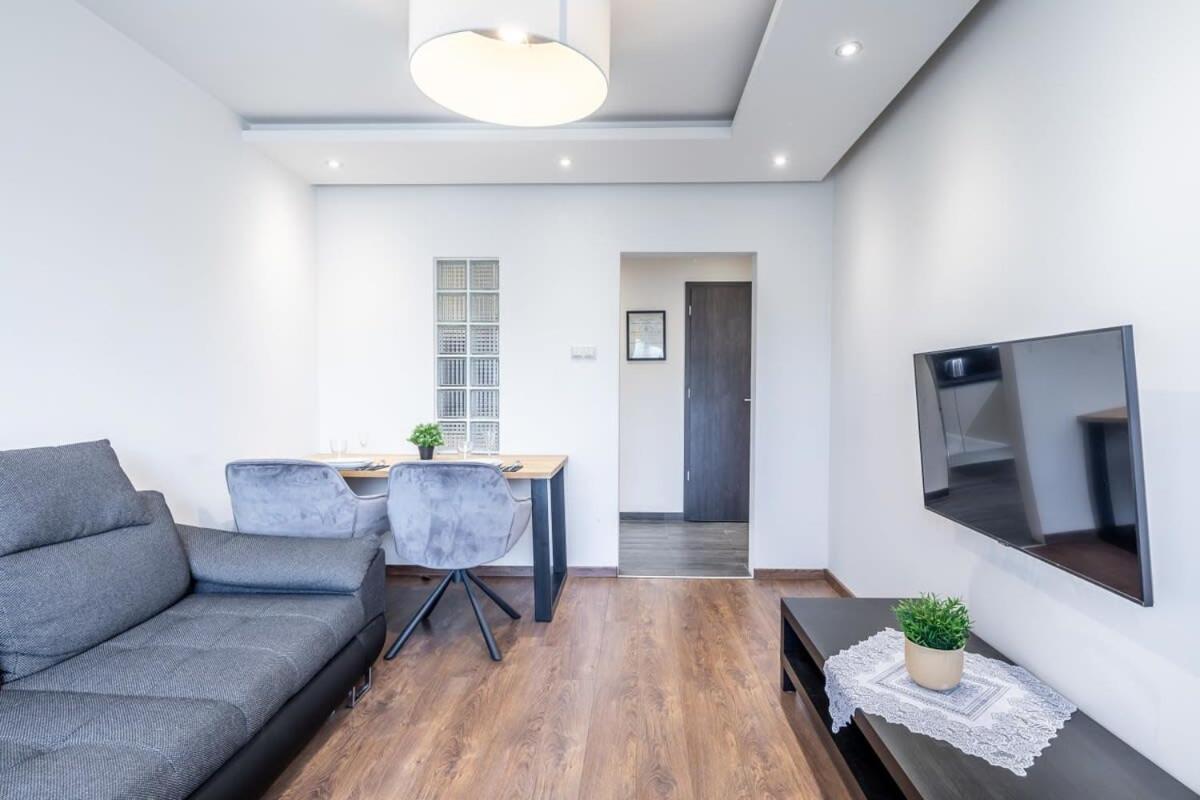 Cozy Quiet Apartment With A Balcony Budapest Eksteriør billede